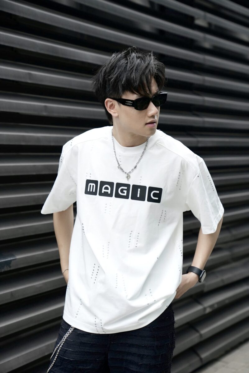 𝑻𝙃𝑬 𝑴𝘼𝑮𝙄𝑪 DREAM T-SHIRT