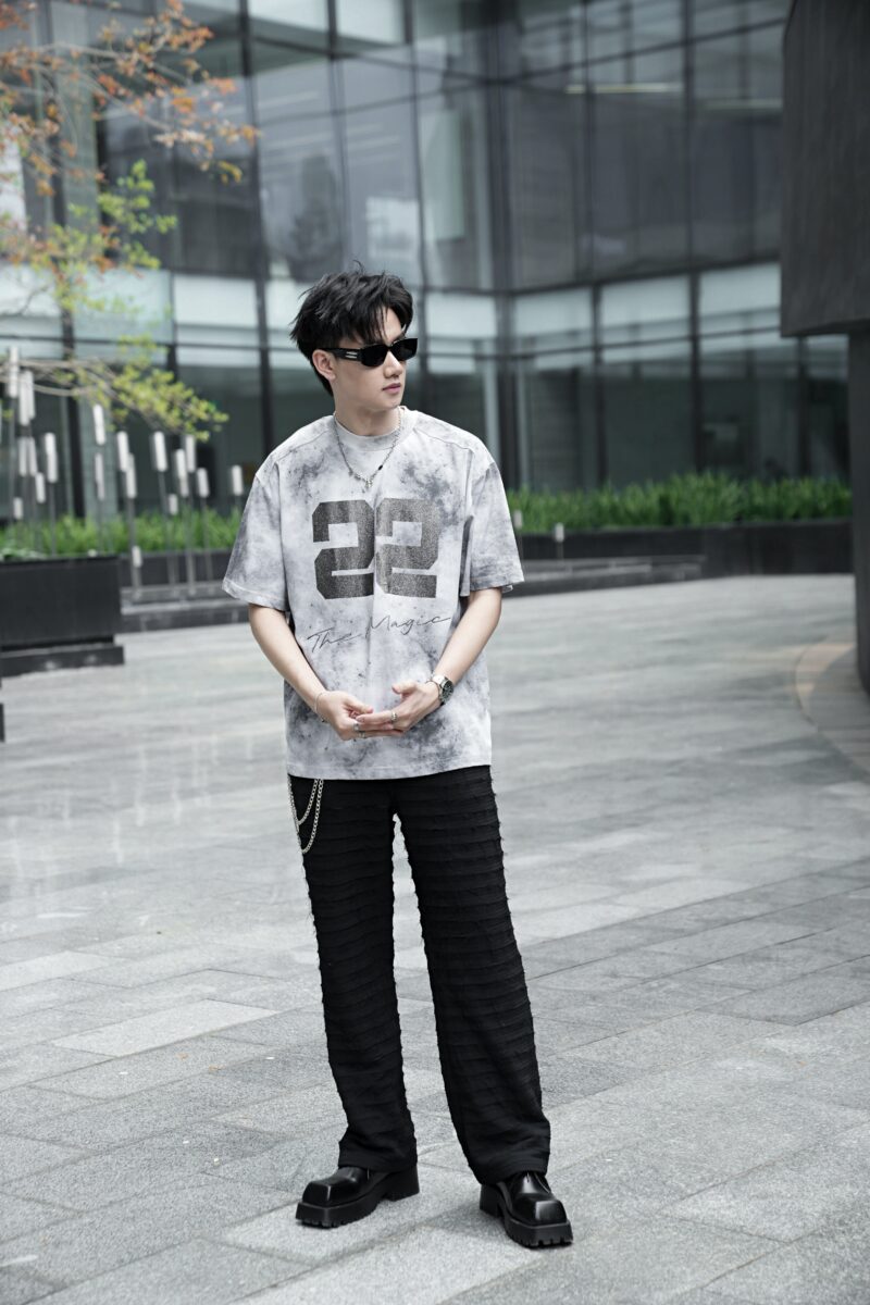 NUMBER T-SHIRT GRAY